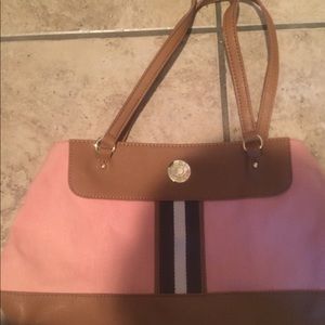 Tommy Hilfiger bag